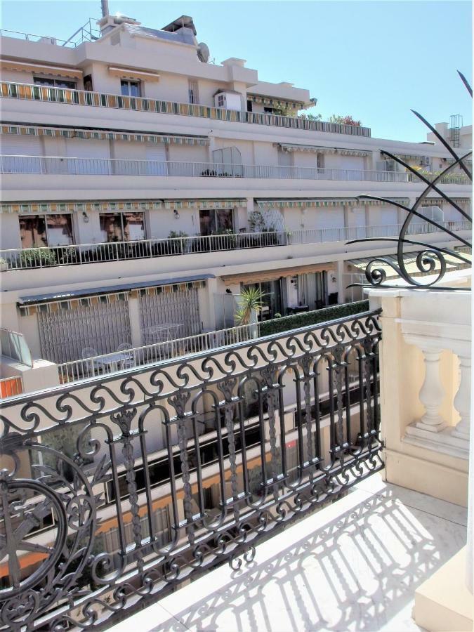 Little Palace Niza Exterior foto